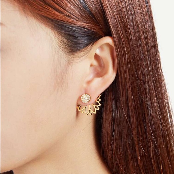 Urban Outfitters Jewelry - 3/$30 💛 Gold Crystal Lotus Stud Earrings